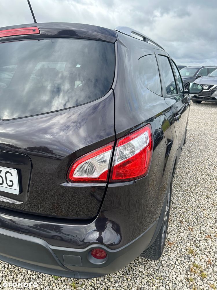 Nissan Qashqai+2 - 14