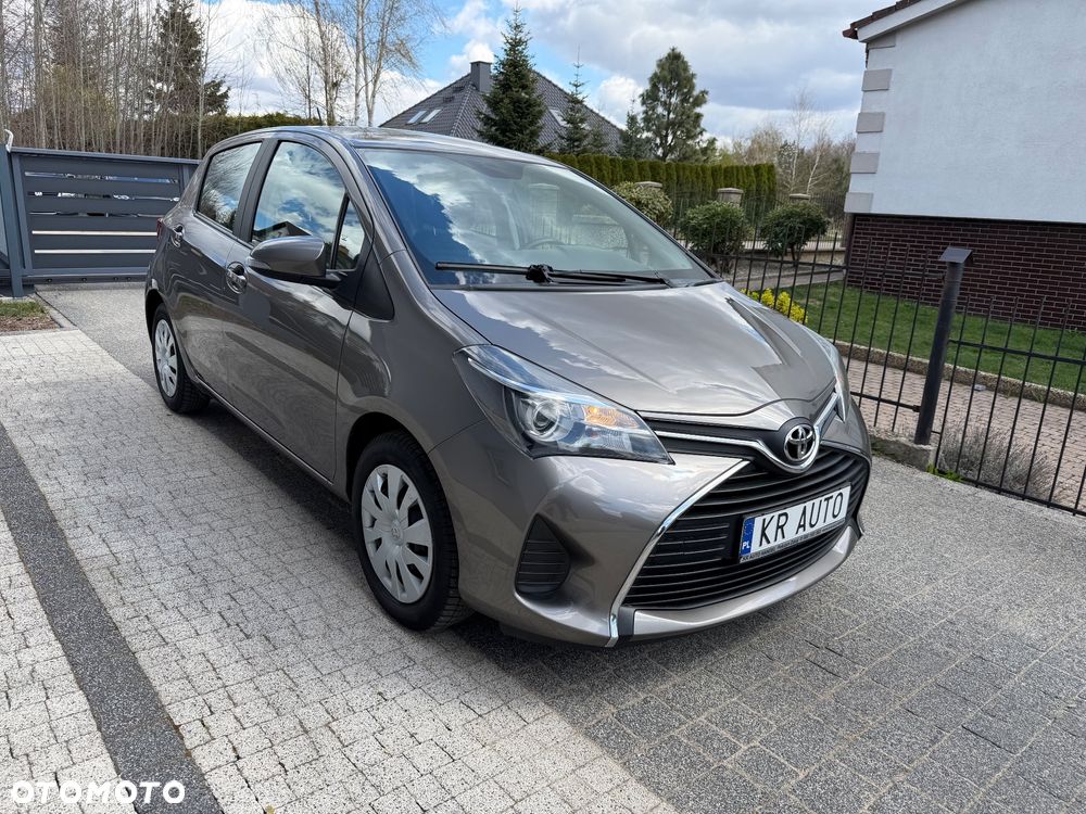 Toyota Yaris 1.33 VVT-i Executive - 22