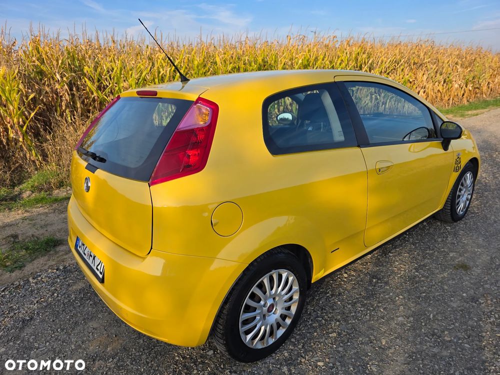 Fiat Punto - 40