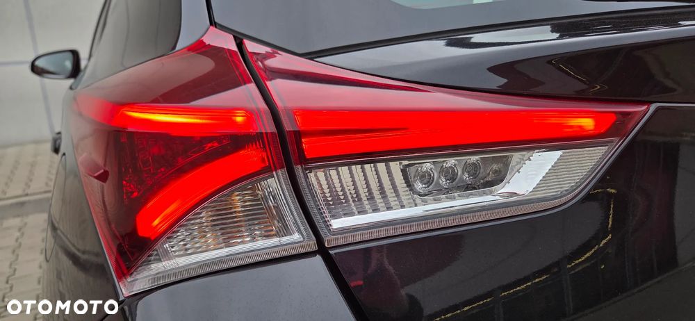 Toyota Auris 1.2 Turbo Edition-S - 11