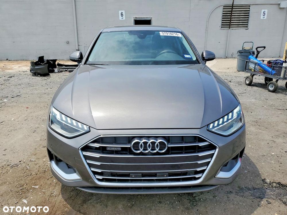 Audi A4 Limousine 40 TFSI quattro S tronic - 6