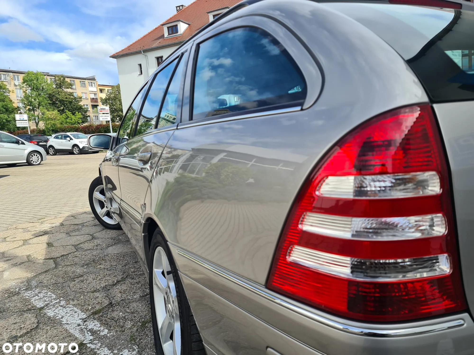 Mercedes-Benz Klasa C 180 T Kompressor Avantgarde - 9