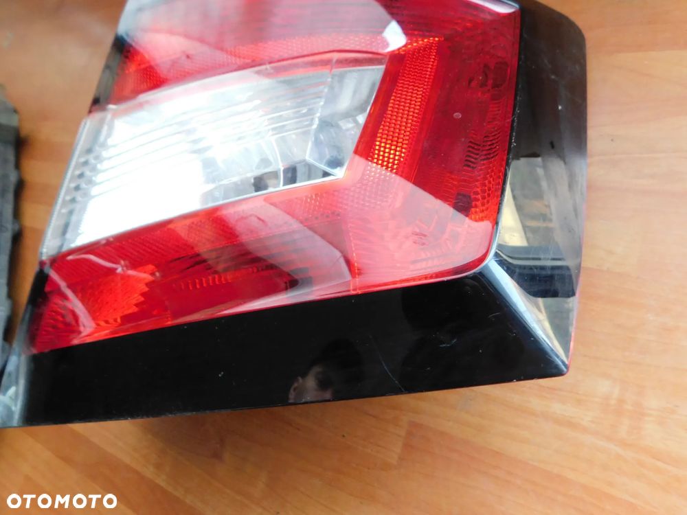 lampa prawa tył SKODA FABIA III HB 6V6 EUROPA - 3