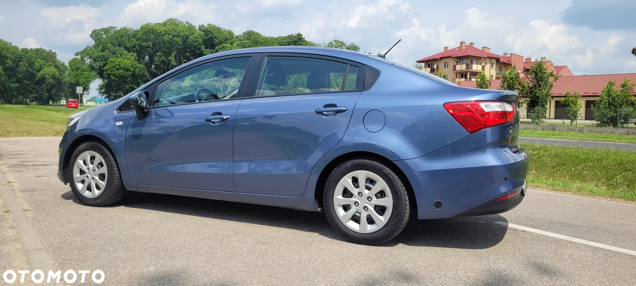 Kia Rio - 18