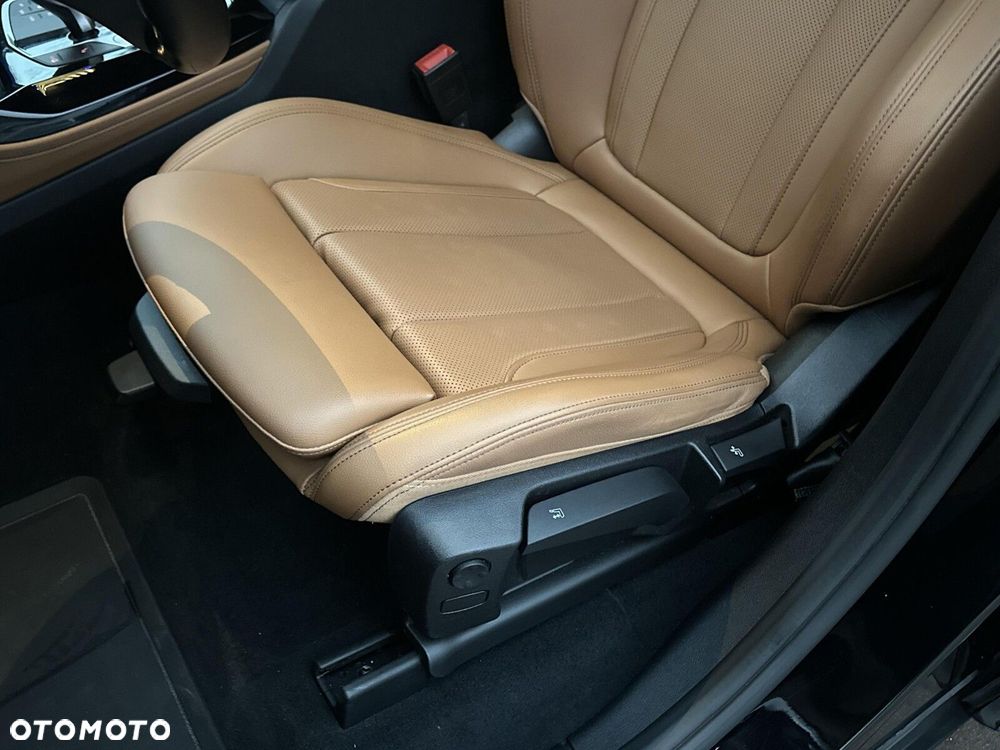 BMW X4 xDrive20d sport - 13