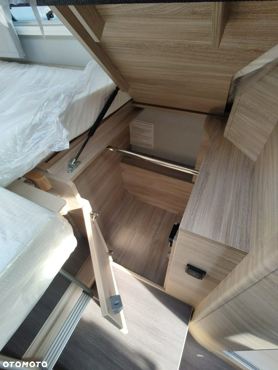 KNAUS VAN TI PLUS 650 MEG 4 motion - 17
