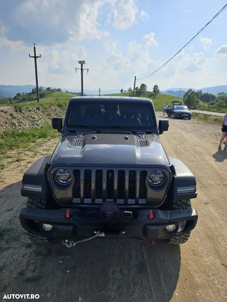 Jeep Wrangler - 3