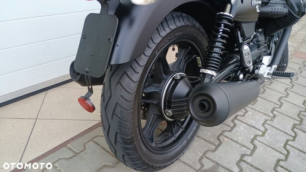 Moto Guzzi V7 - 22
