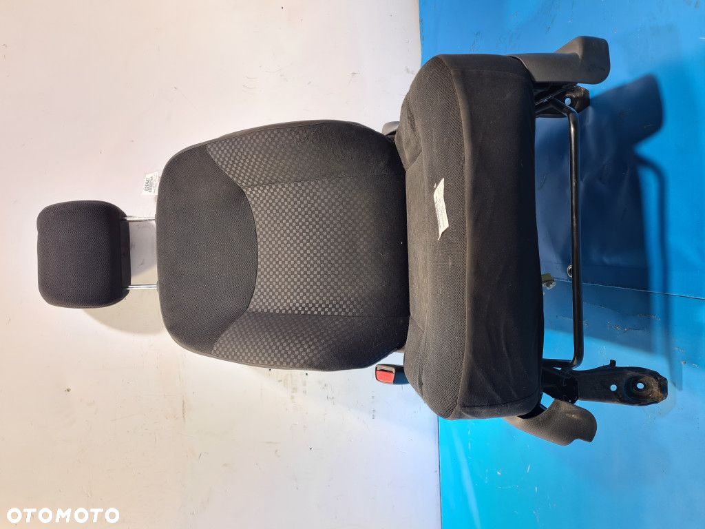 FOTEL KIEROWCY DAIHATSU MATERIA - 2