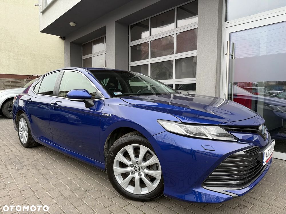 Toyota Camry 2.5 Hybrid Comfort CVT - 1