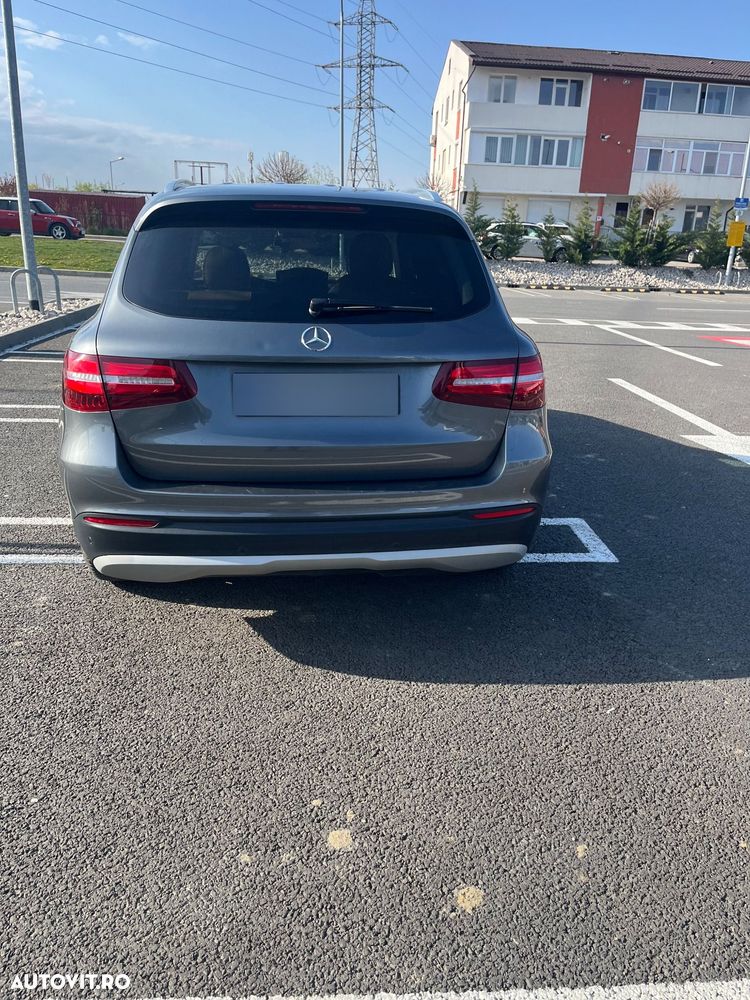 Mercedes-Benz GLC 220 d 4MATIC 9G-TRONIC - 3