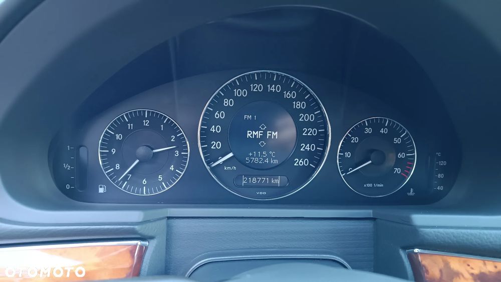 Mercedes-Benz Klasa E 200 Kompressor Automatik Elegance - 3