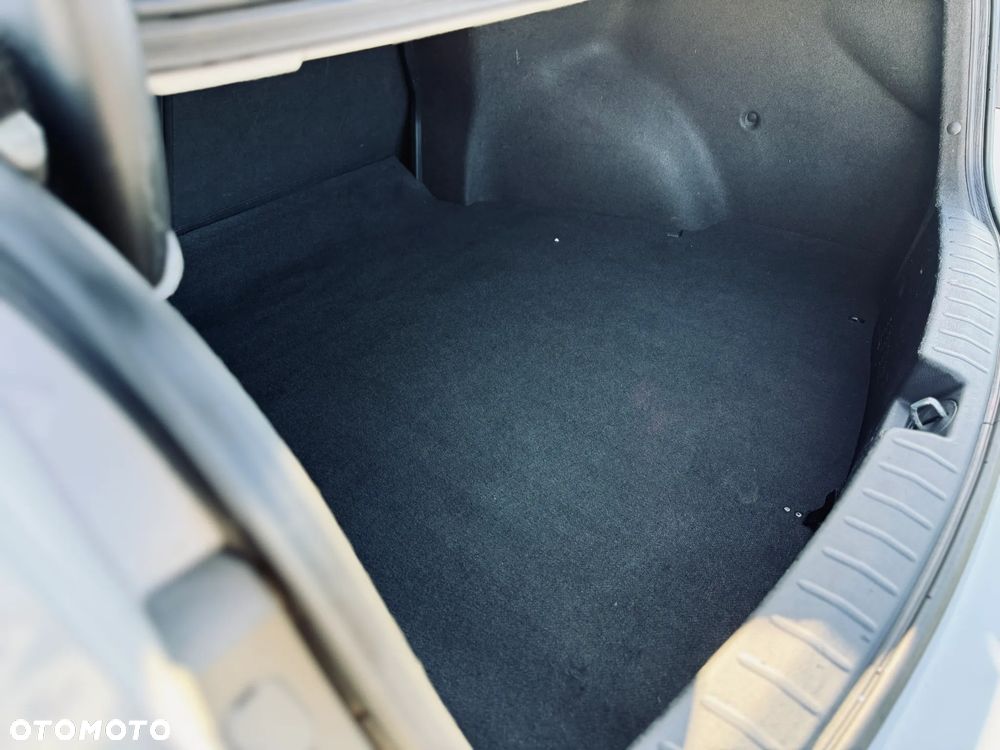 Hyundai i40 1.7 CRDi Premium DCT - 17