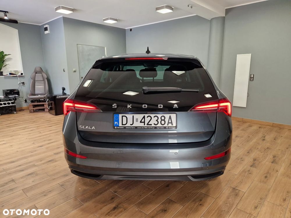 Skoda Scala 1.5 TSI DSG Clever - 37