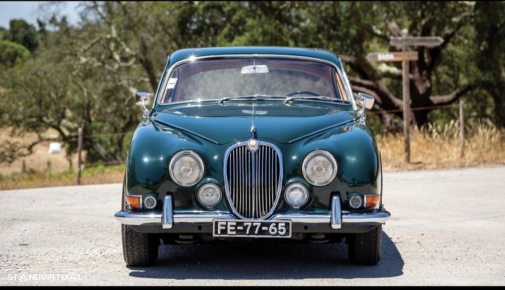 Jaguar MK II - 5
