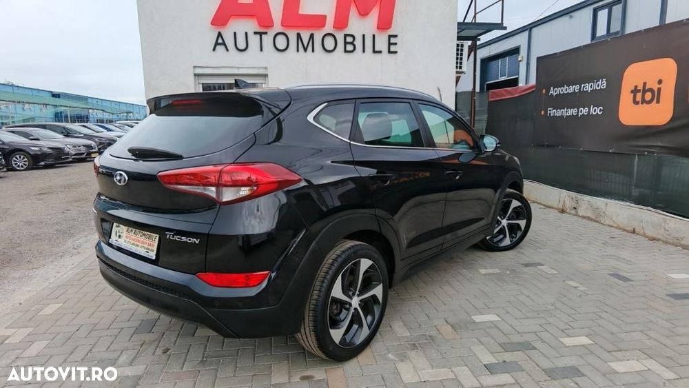 Hyundai Tucson - 10