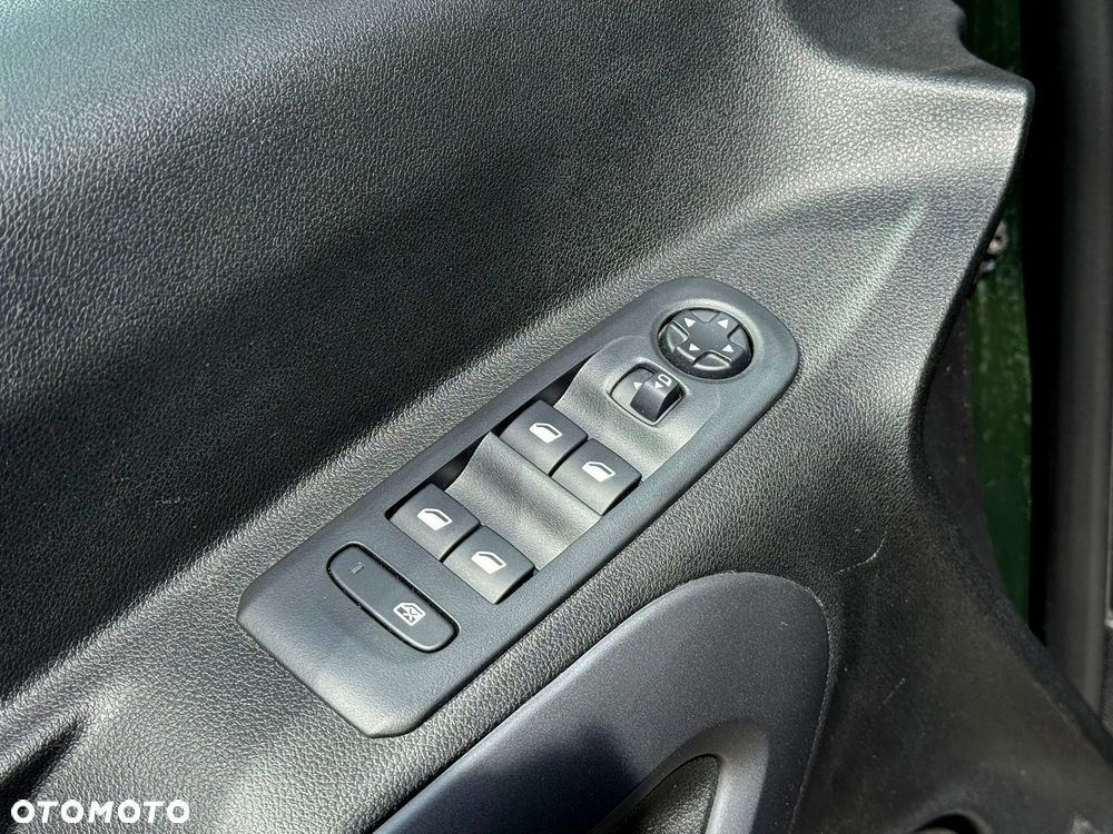 Citroën Berlingo XL 1.5 BlueHDI Shine S&S (7-os.) - 23