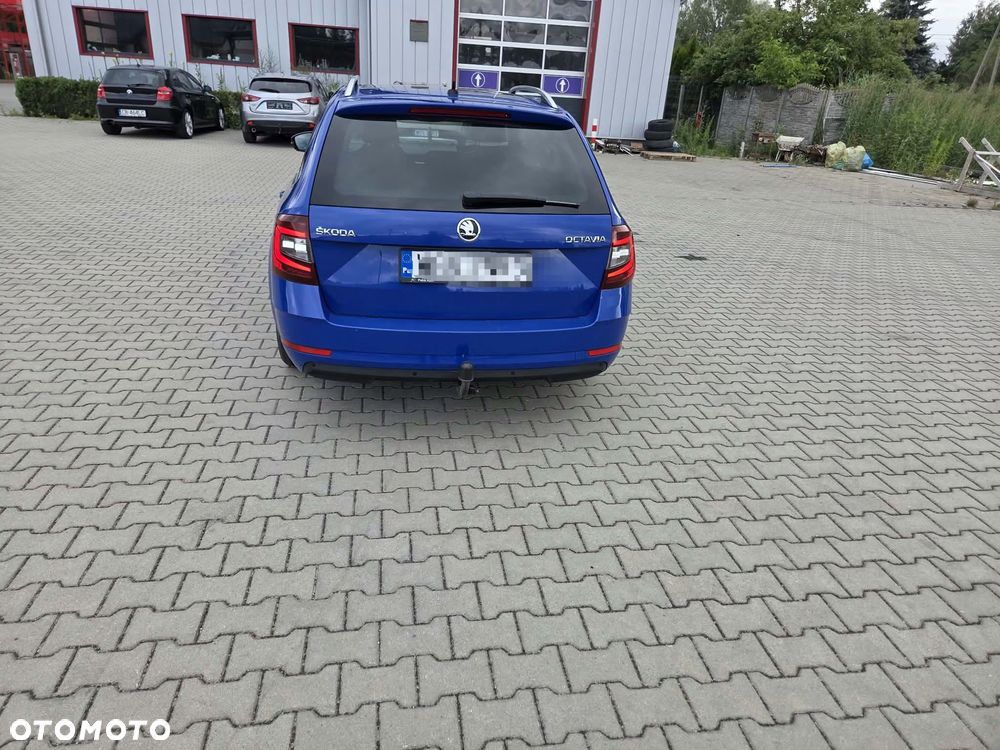 Skoda Octavia 2.0 TDI Drive DSG - 5