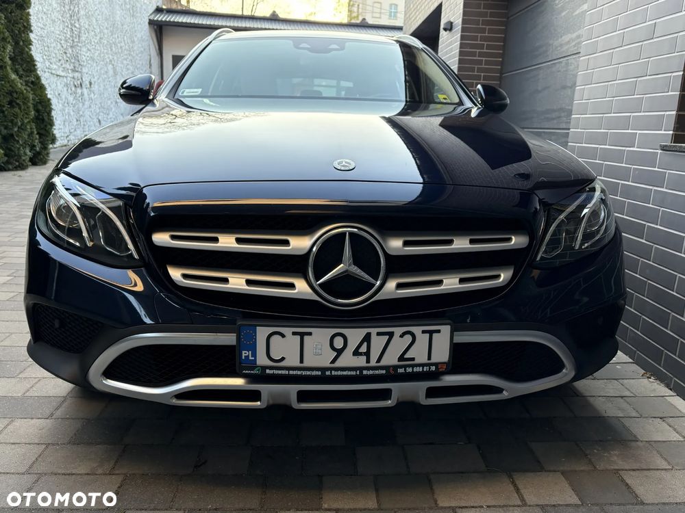 Mercedes-Benz Klasa E 220 d 4-Matic All-Terrain - 11