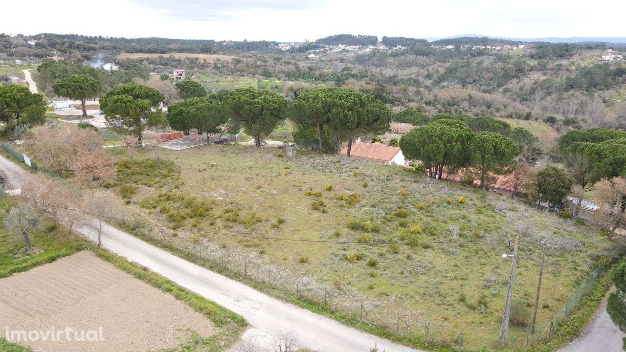 Moradia T1 localizada em Vale Travesso, Ourém! - Grande imagem: 3/11