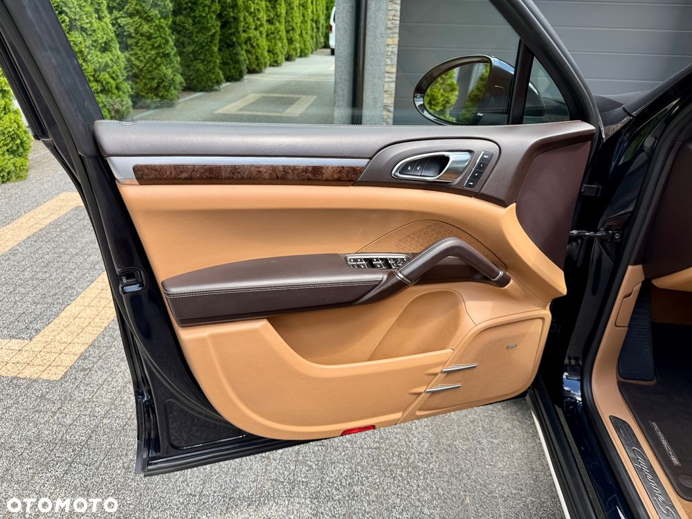 Porsche Cayenne S Tiptronic S - 9