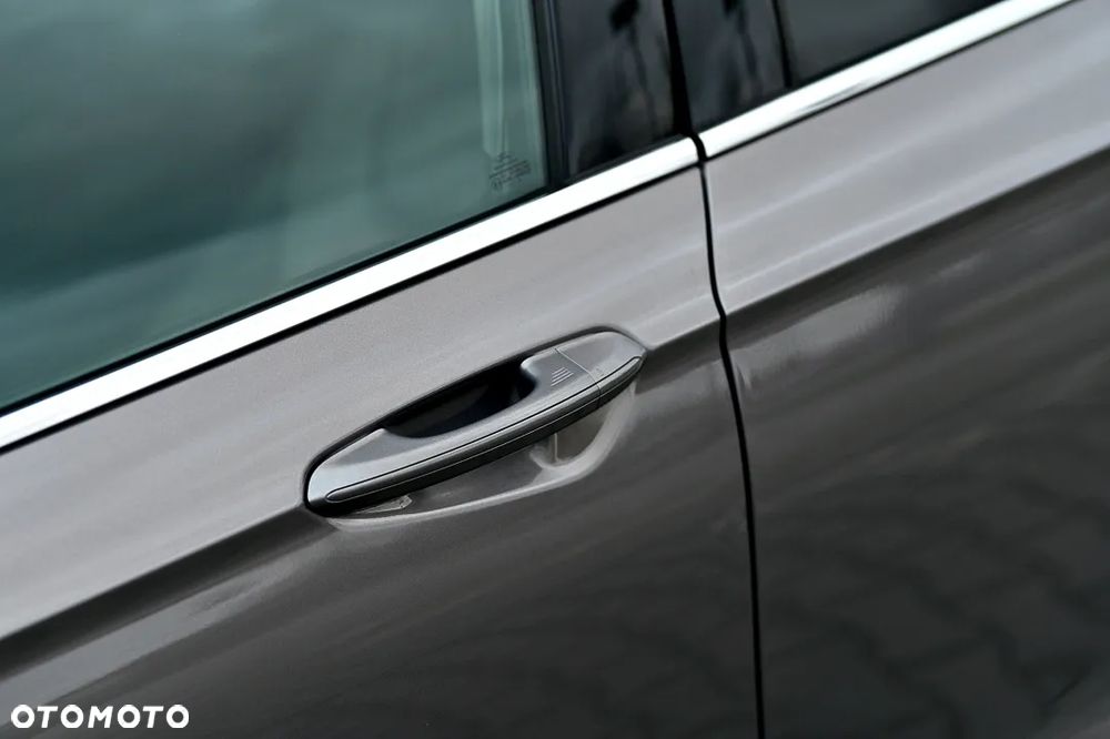 Ford Mondeo 2.0 TDCi Titanium - 18