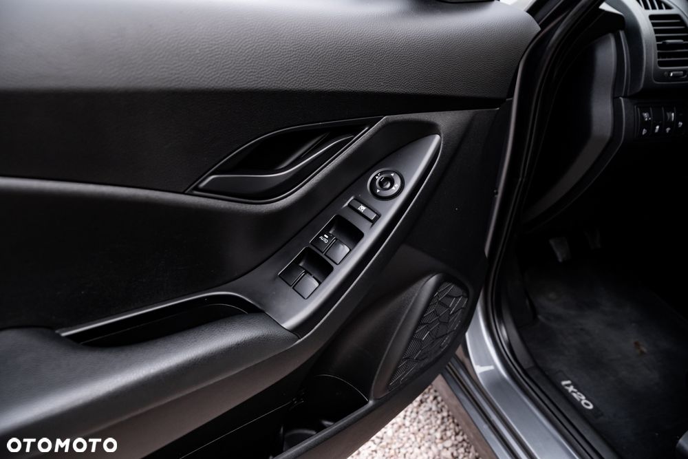 Hyundai ix20 1.4 Style - 17