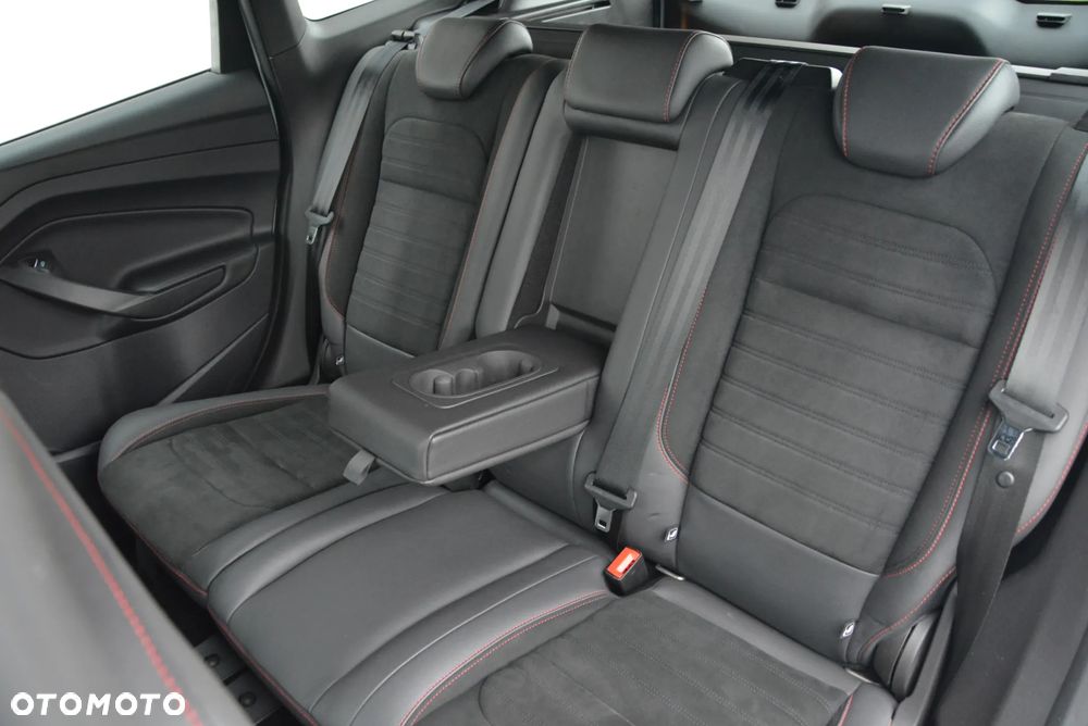 Ford Kuga 2.0 TDCi 4x4 ST-Line - 30
