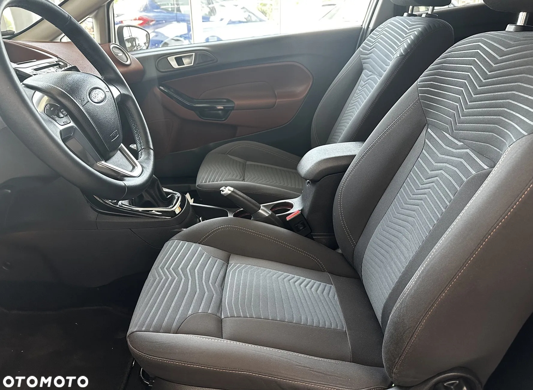 Ford Fiesta 1.0 EcoBoost Titanium X - 18