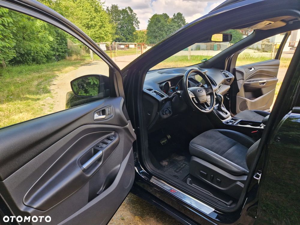 Ford Kuga 2.0 TDCi 4x4 ST-Line - 20