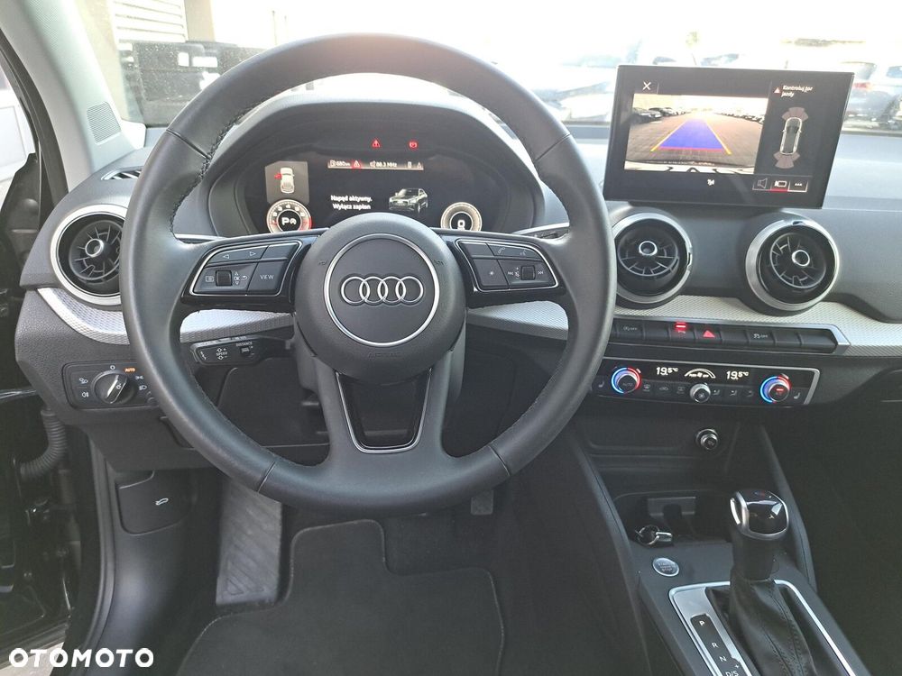 Audi Q2 - 10