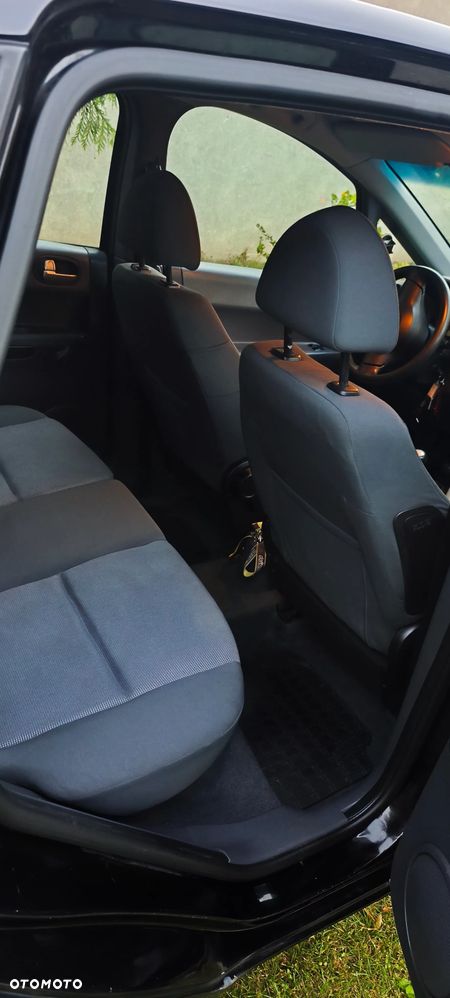 Mitsubishi Colt - 6