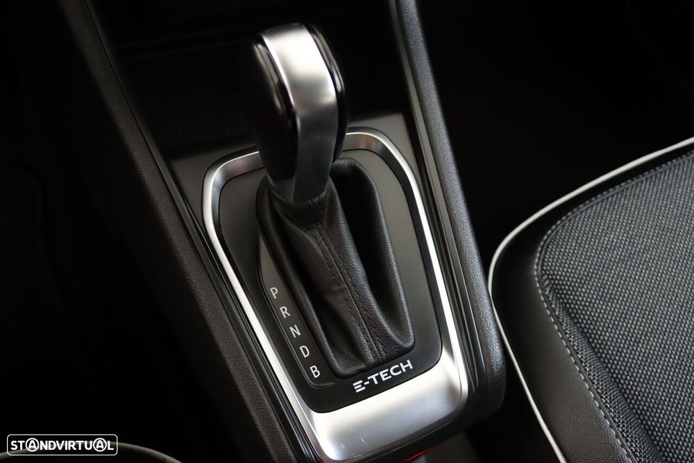 Renault Captur 1.6 E-Tech Plug-In Intens - 32