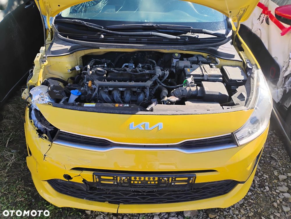 Kia Rio - 5
