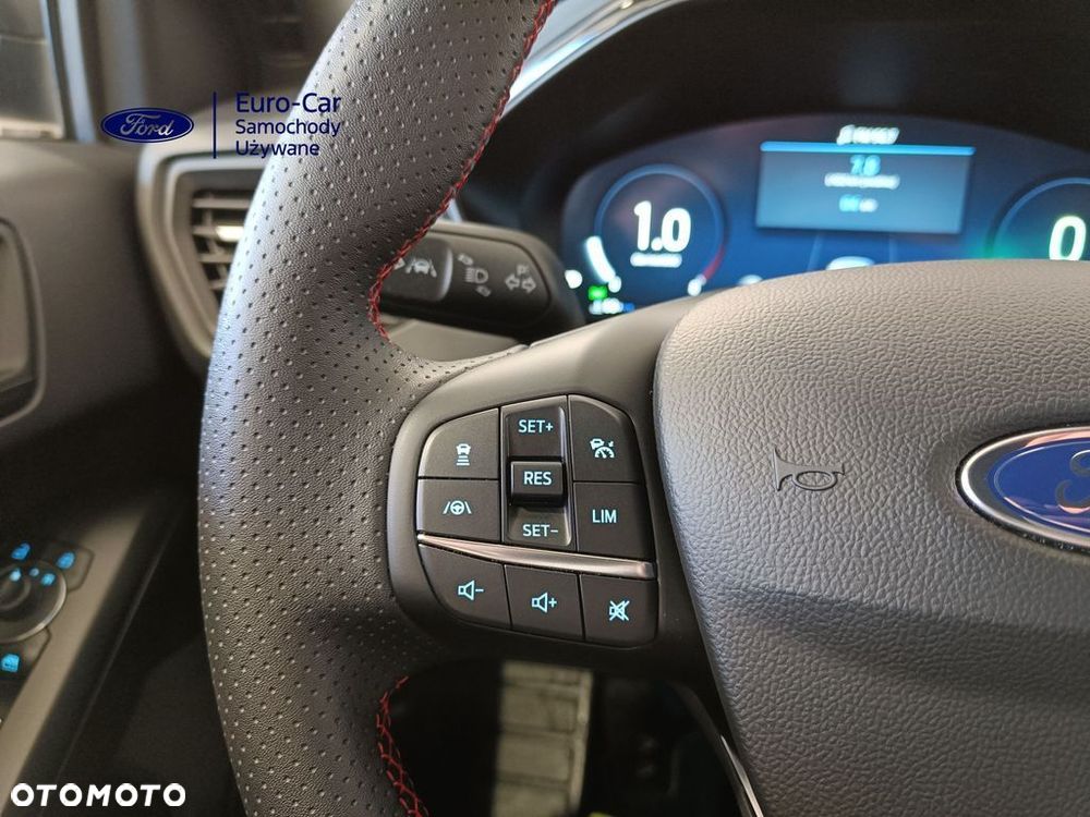 Ford Focus 1.0 EcoBoost mHEV ST-Line X - 20