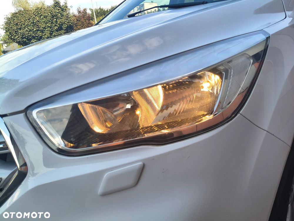 Ford Kuga 1.5 EcoBoost 2x4 Trend - 26