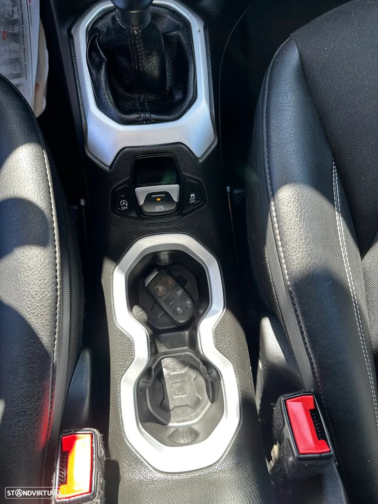 Jeep Renegade 1.6 MJD SkyEdition - 21