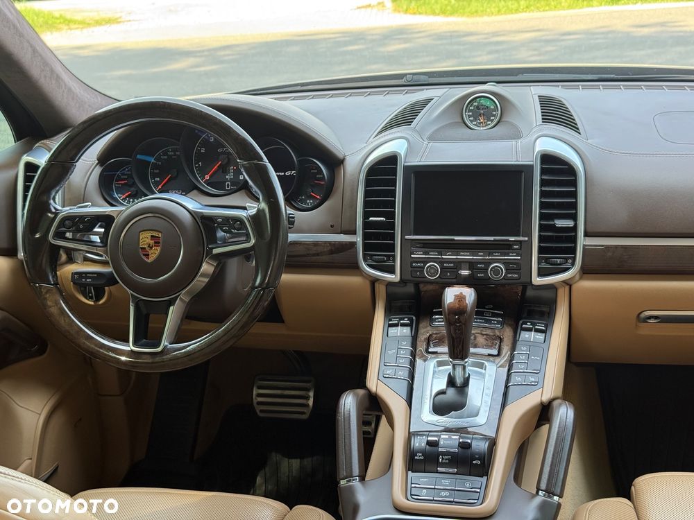 Porsche Cayenne GTS Tiptronic S - 19