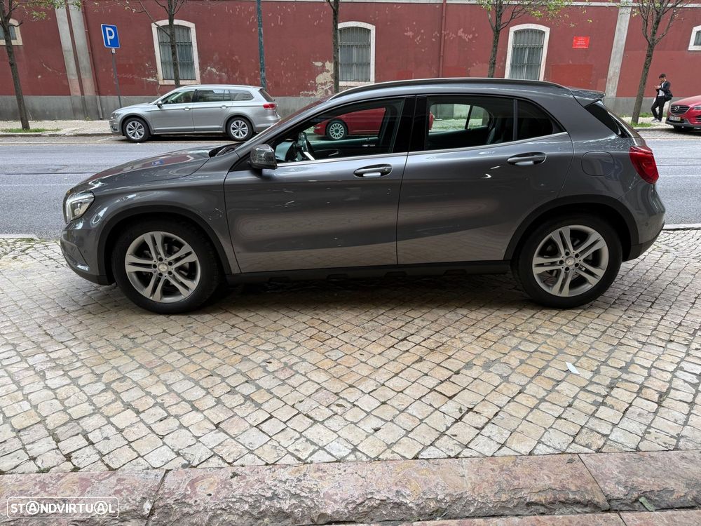 Mercedes-Benz GLA 200 CDI Urban Aut. - 8