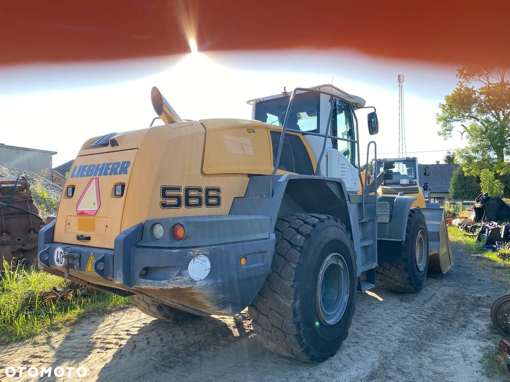 Liebherr L566, 2015 ROK, 11000 MTH, OPONY 70% DOBRE, Z NIEMIEC - 3