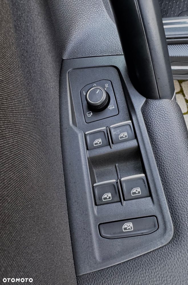 Volkswagen Tiguan - 18
