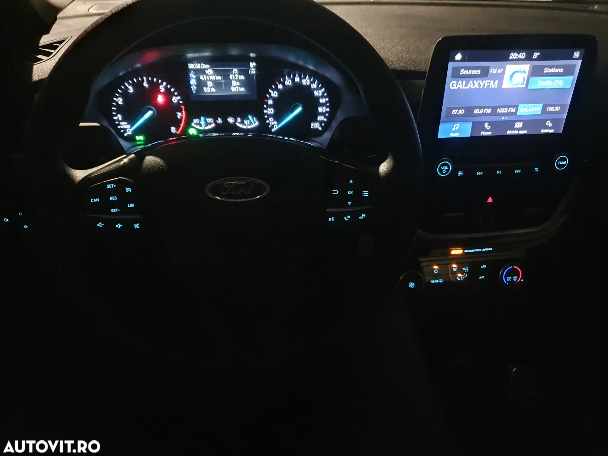 Ford Fiesta 1.1 Trend Connected - 11