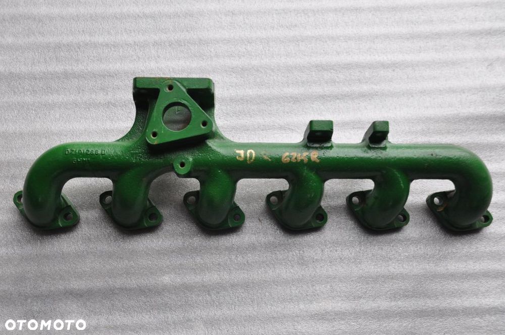 KOLEKTOR WYDECHOWY JOHN DEERE 6215R NR DZ101296 - 1