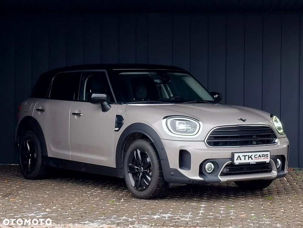 MINI Countryman Cooper Classic Trim - 4
