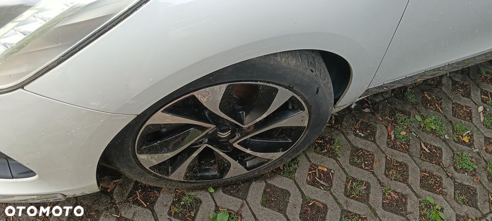 Citroën DS5 2.0 HDi Hybrid4 SportChic MCP - 6