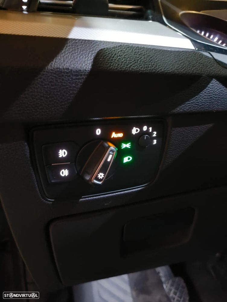 VW Passat Variant 1.6 TDI BlueMotion - 10