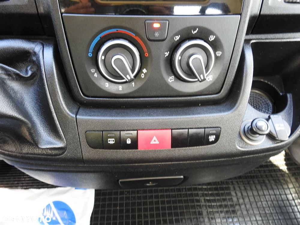 Peugeot BOXER WYWROTKA TROJSTRONNA  KLIMATYZACJA  130KM - 38