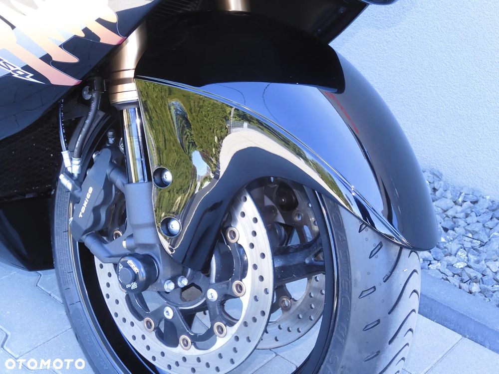 Suzuki Hayabusa - 4