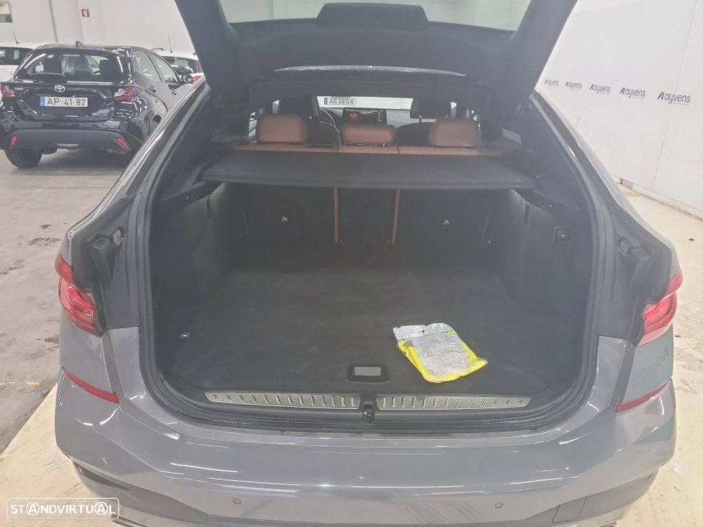 BMW 620 Gran Turismo d Pack M - 10