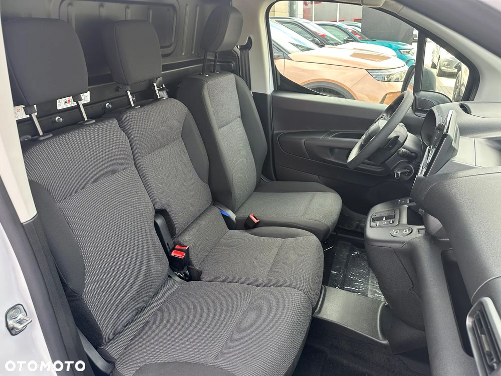 Fiat Doblo Cargo XL 1.5D 130KM automat - 19